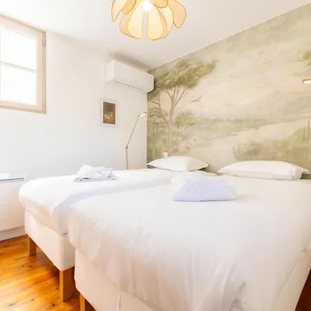 アパート Duplex De Charme Avec 2 Chambres, Climatisation & Parking En Centre-ville ボルドー
