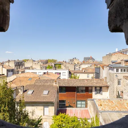 アパート Duplex De Charme Avec 2 Chambres, Climatisation & Parking En Centre-ville